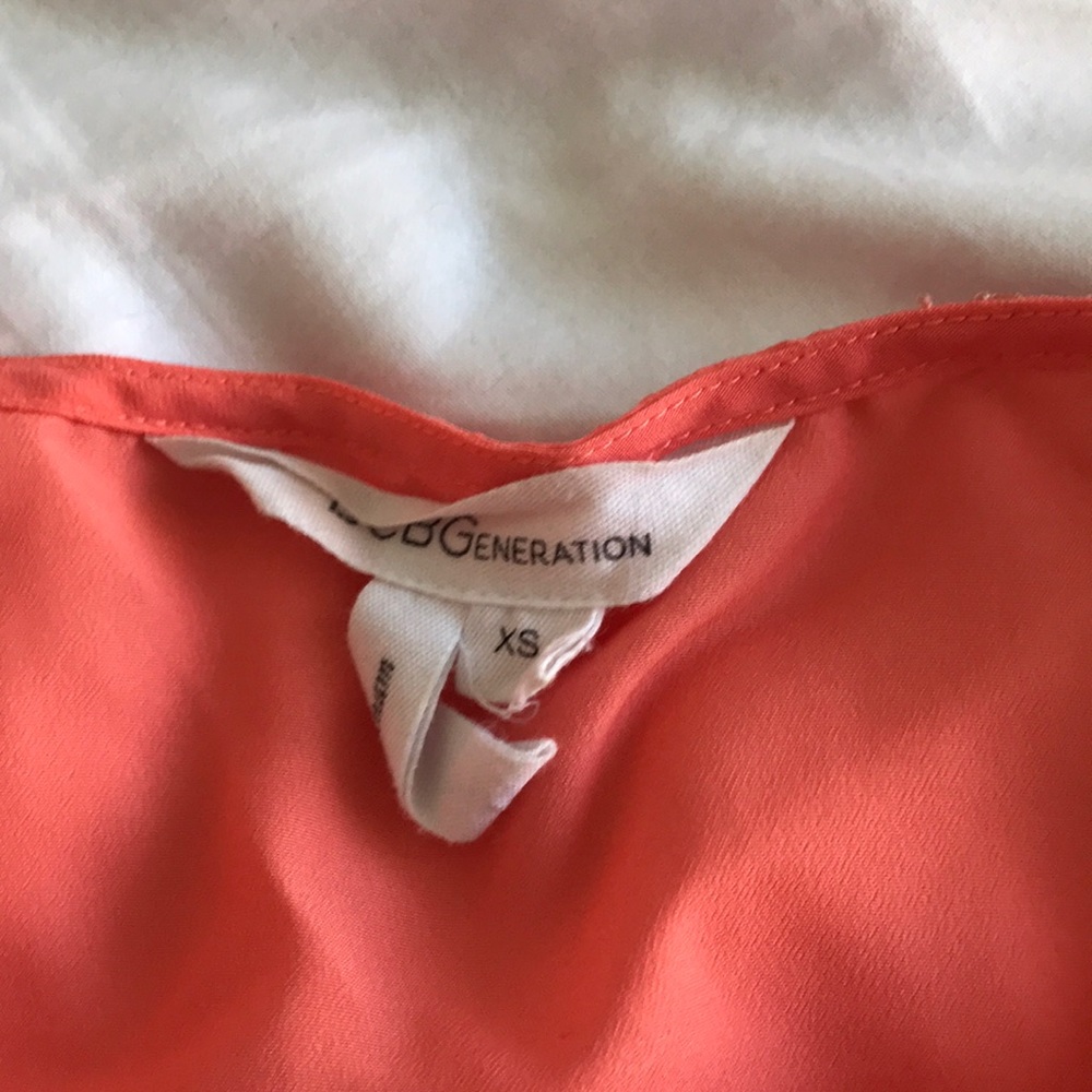 BCBGeneration peach top - Picture 2 of 4